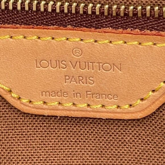 100% Authentic Louis Vuitton Monogram Trotteur Shoulder Bag - Picture 14 of 15
